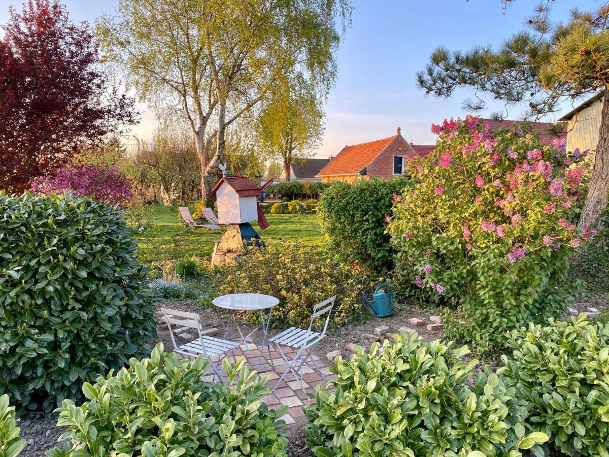 Bed and Breakfast Aux 2 Girouettes Merville  Exterior foto